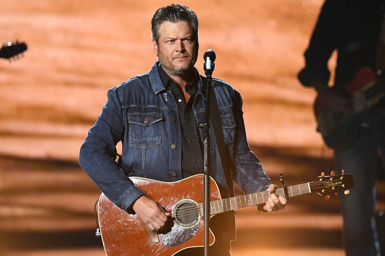 Unleash the Power of Country Ballads: Blake Shelton’s Timeless Hit “Austin”!