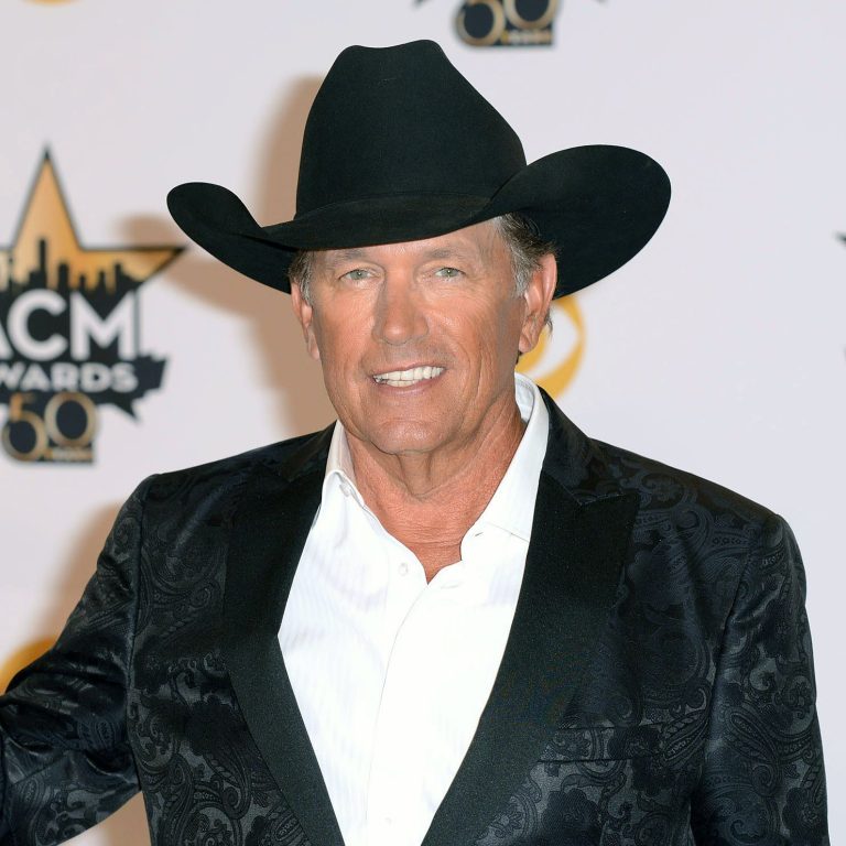 “The Cowboy Rides Away”: A Timeless Classic in Country Music