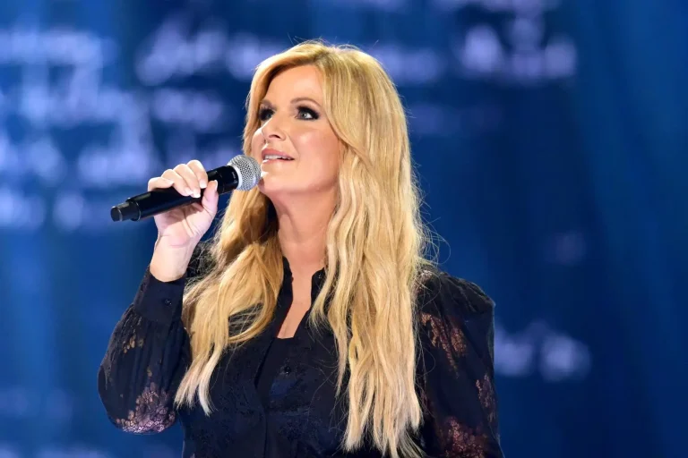 Exploring the Timeless Masterpiece: “How Do I Live” by Trisha Yearwood and LeAnn Rimes
