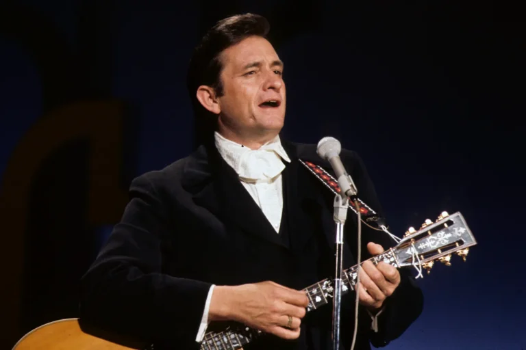 I Walk the Line: The Legacy of Johnny Cash’s Timeless Classic